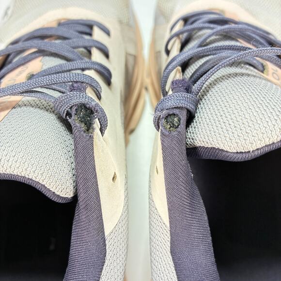 On Cloudrunner Gray Peach Athletic Lace Up Running Shoes 46.98078 Women's Sz 9.5 - Picture 7 of 12